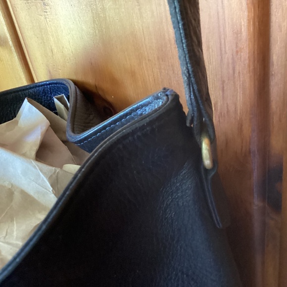 Pebbled leather Large black  Coach bag in excellent shape - Picture 4 of 8